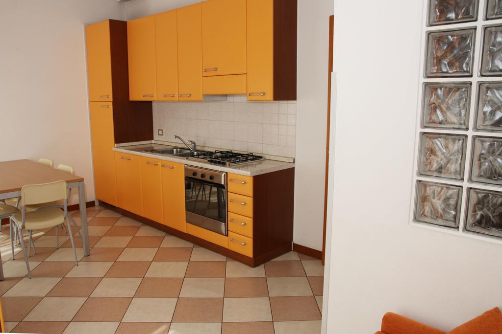 לידו די ג'סולו Family Apartments Residence Trieste מראה חיצוני תמונה